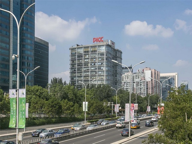 深圳液体分配乳液瓶多少钱